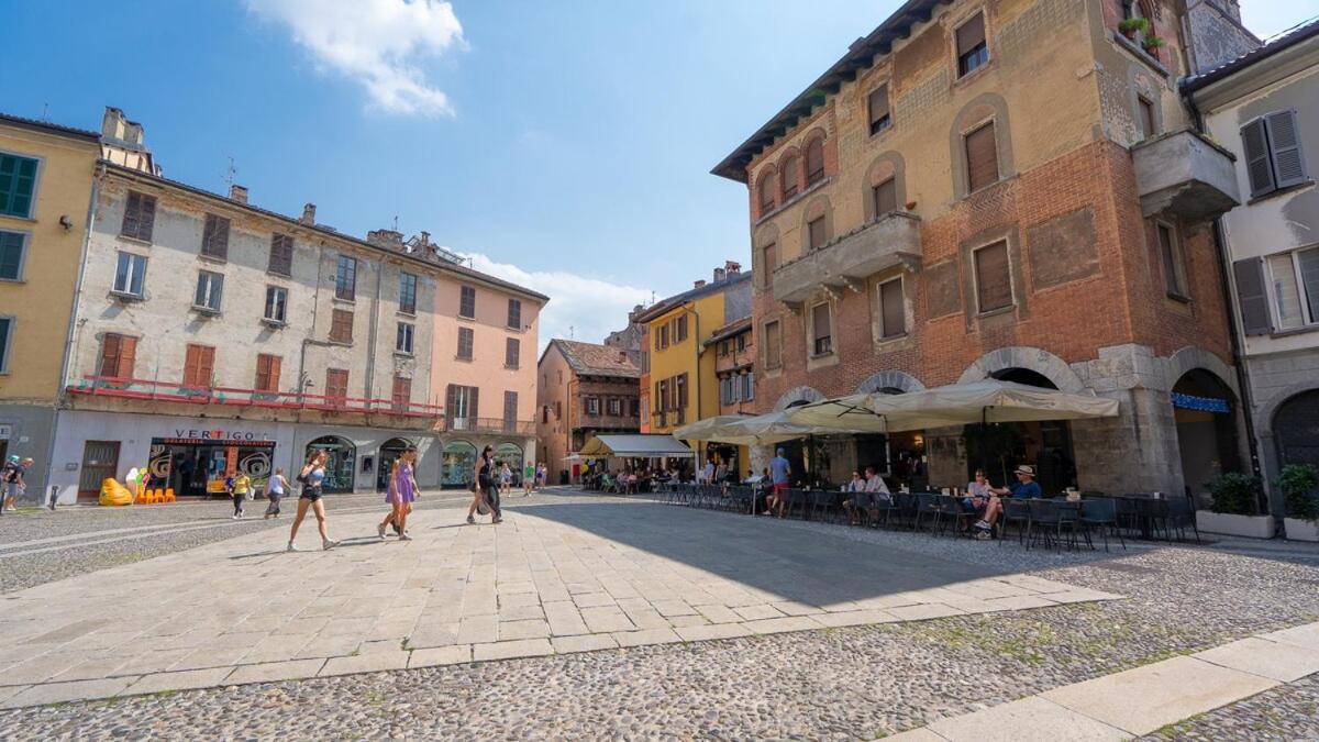 Alloggio Del 1400 Nel Cuore Del Centro Storico A 2 Min Dal Porto E Con 2 Bici Gratuite Como Exteriér fotografie
